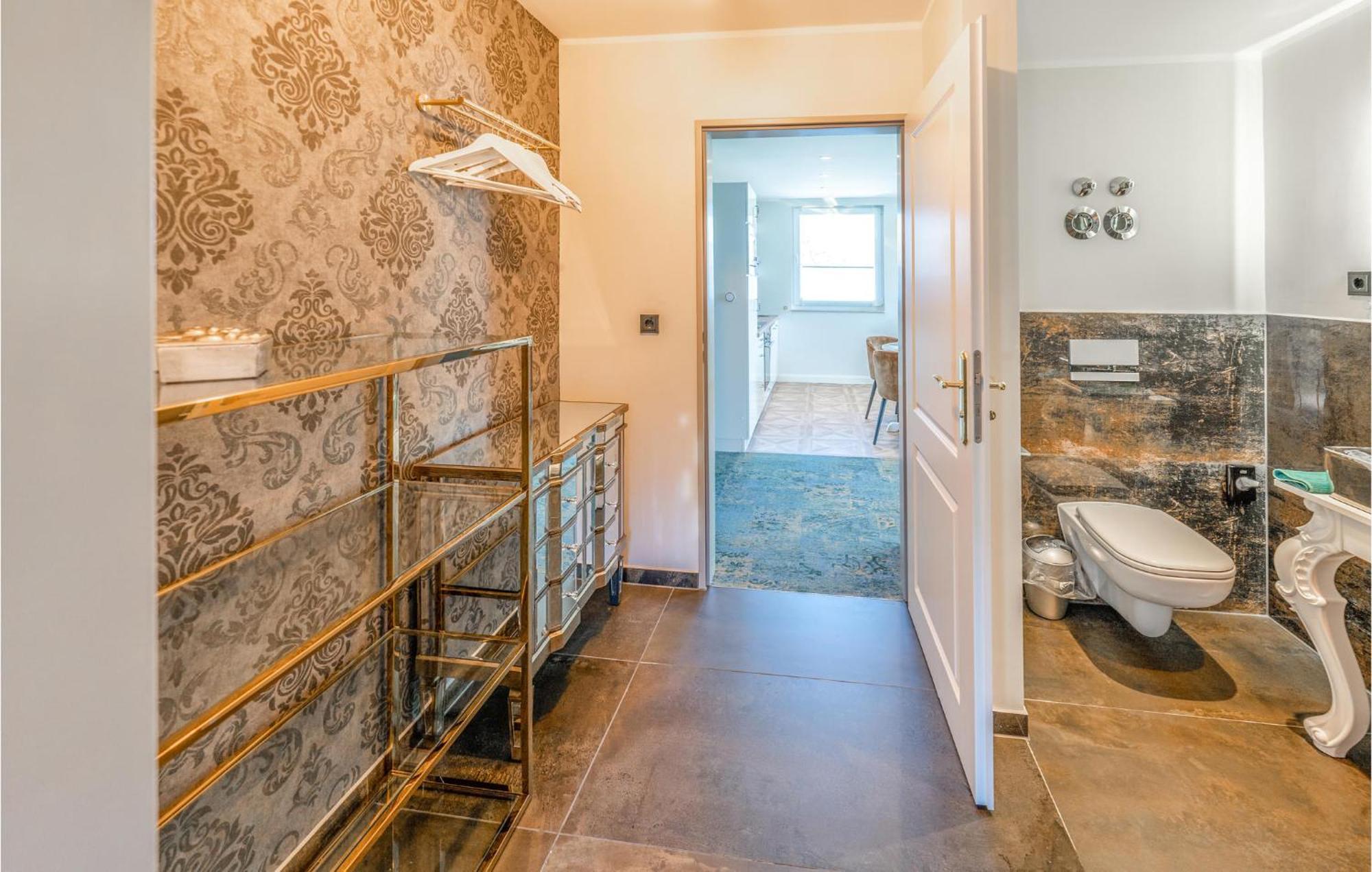 Stunning Apartment In Mettmann With Wifi Экстерьер фото