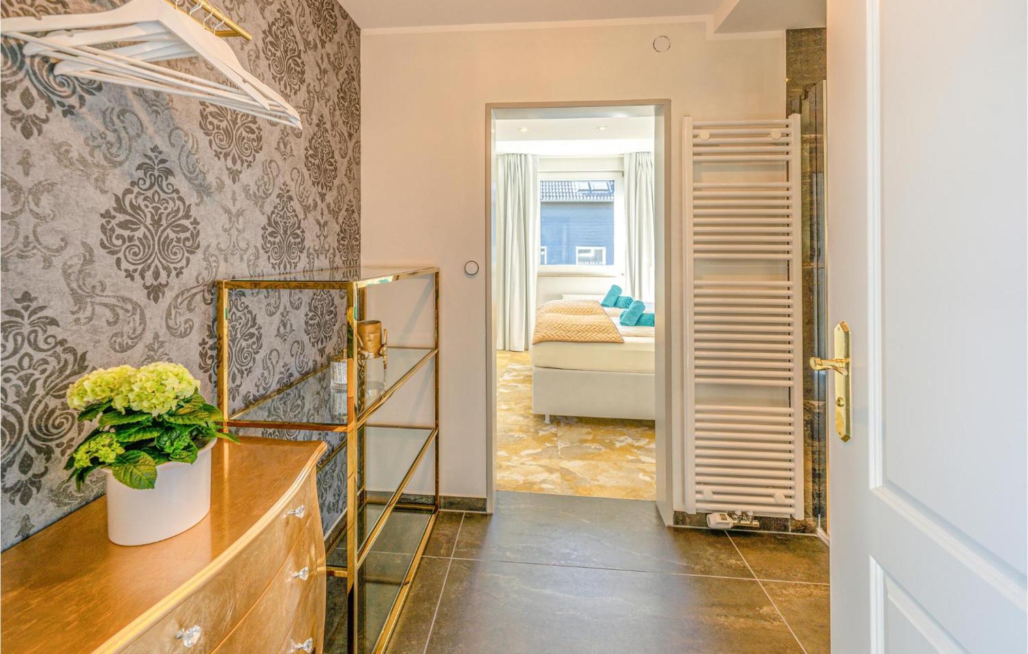 Stunning Apartment In Mettmann With Wifi Экстерьер фото